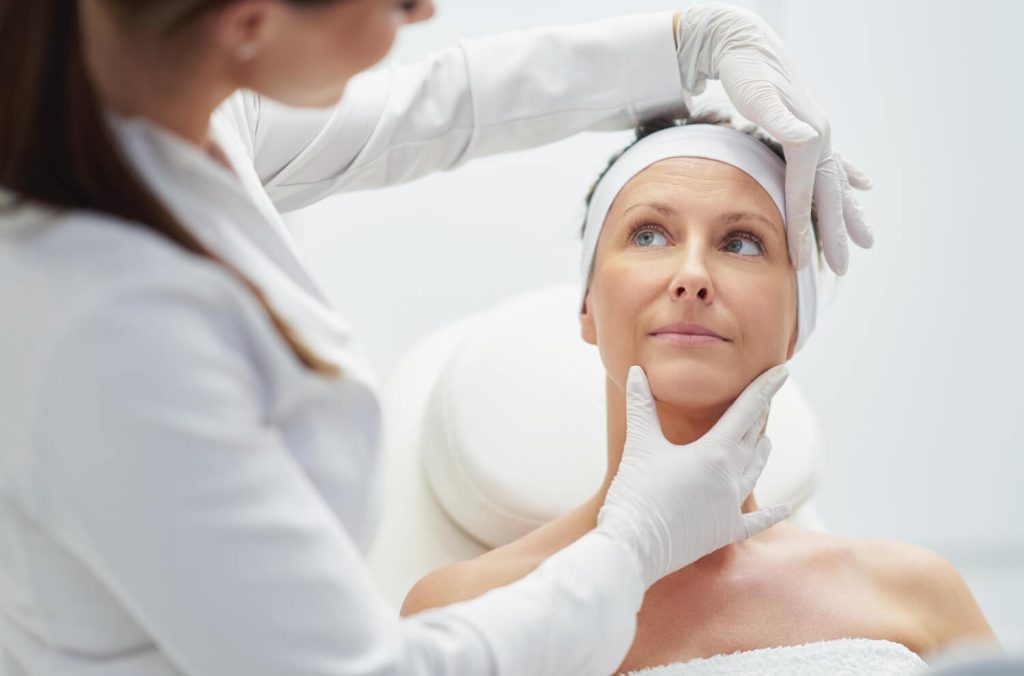 face lift affect facial expression